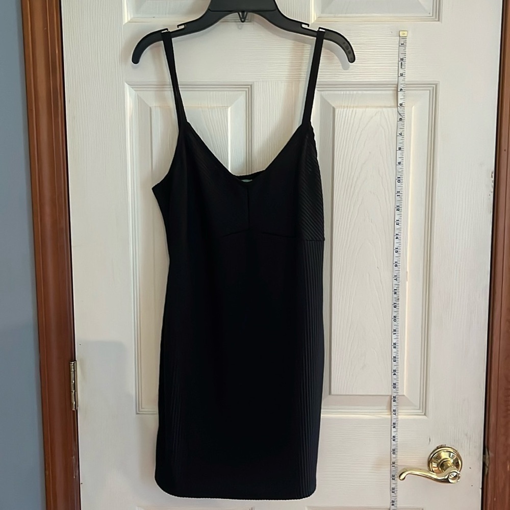 NWT-reckless heart-M-black-ribbed, spaghetti, straps, micro mini,body con dress.